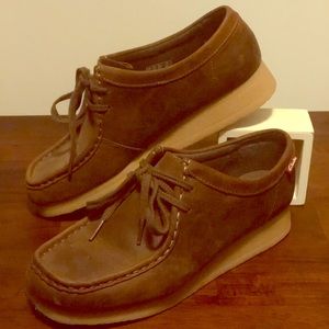 Clarks size 8.5